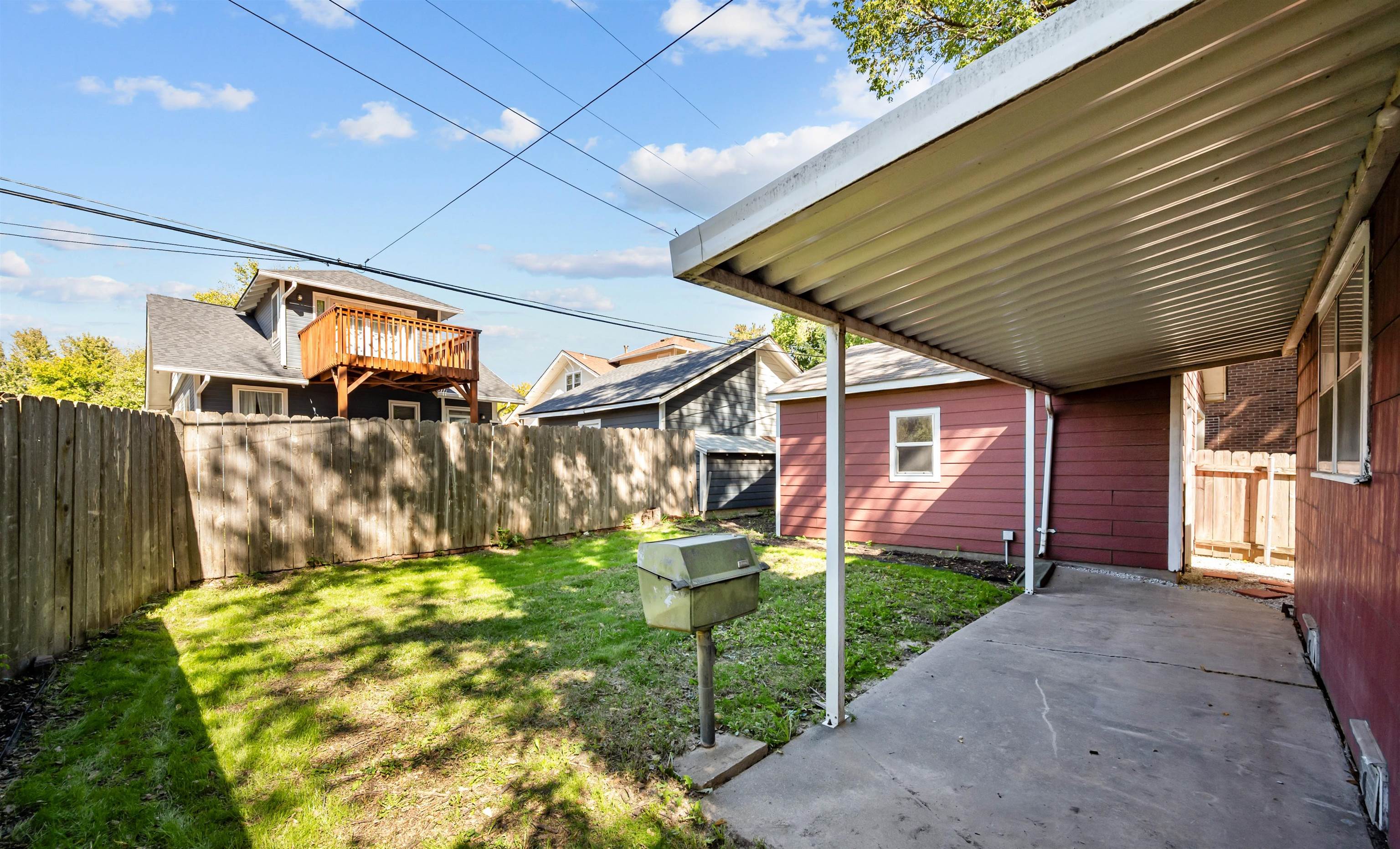 3922 E Willow St Property Photo 30