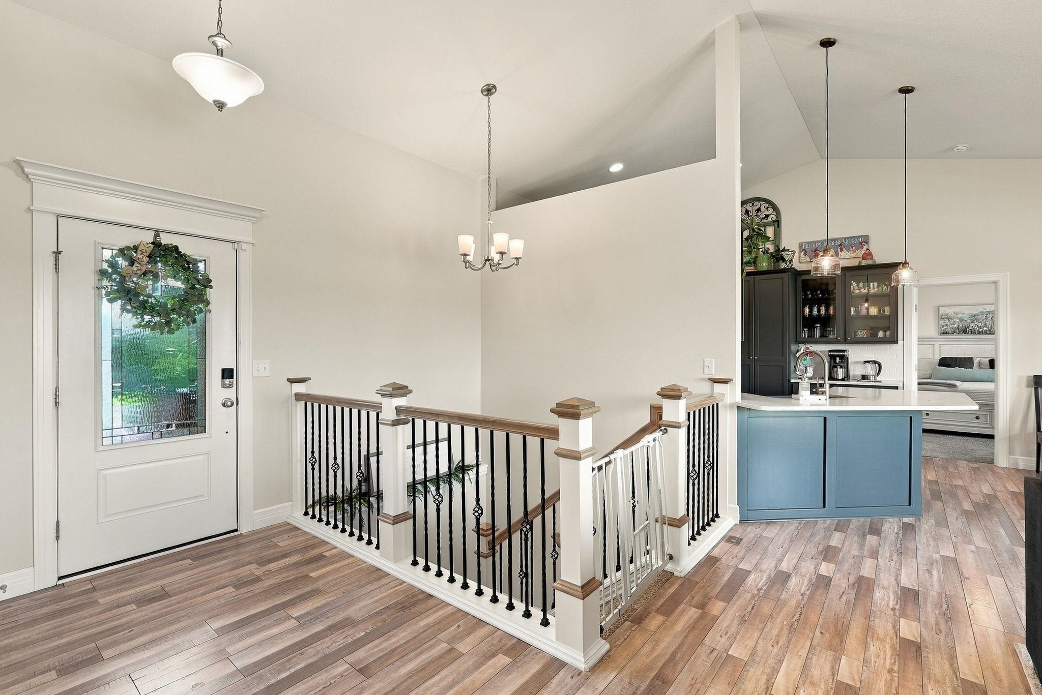 10820 W Yosemite Property Photo 4