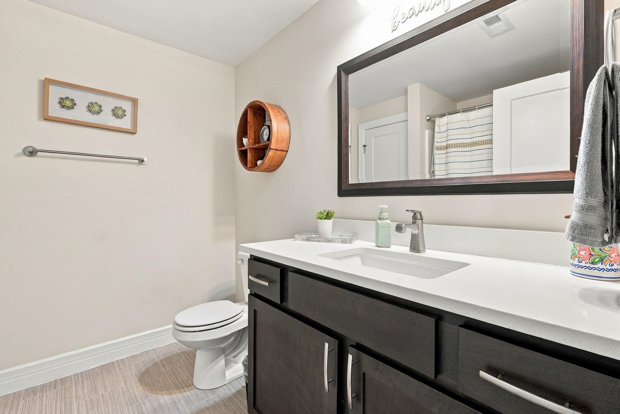 10820 W Yosemite Property Photo 24