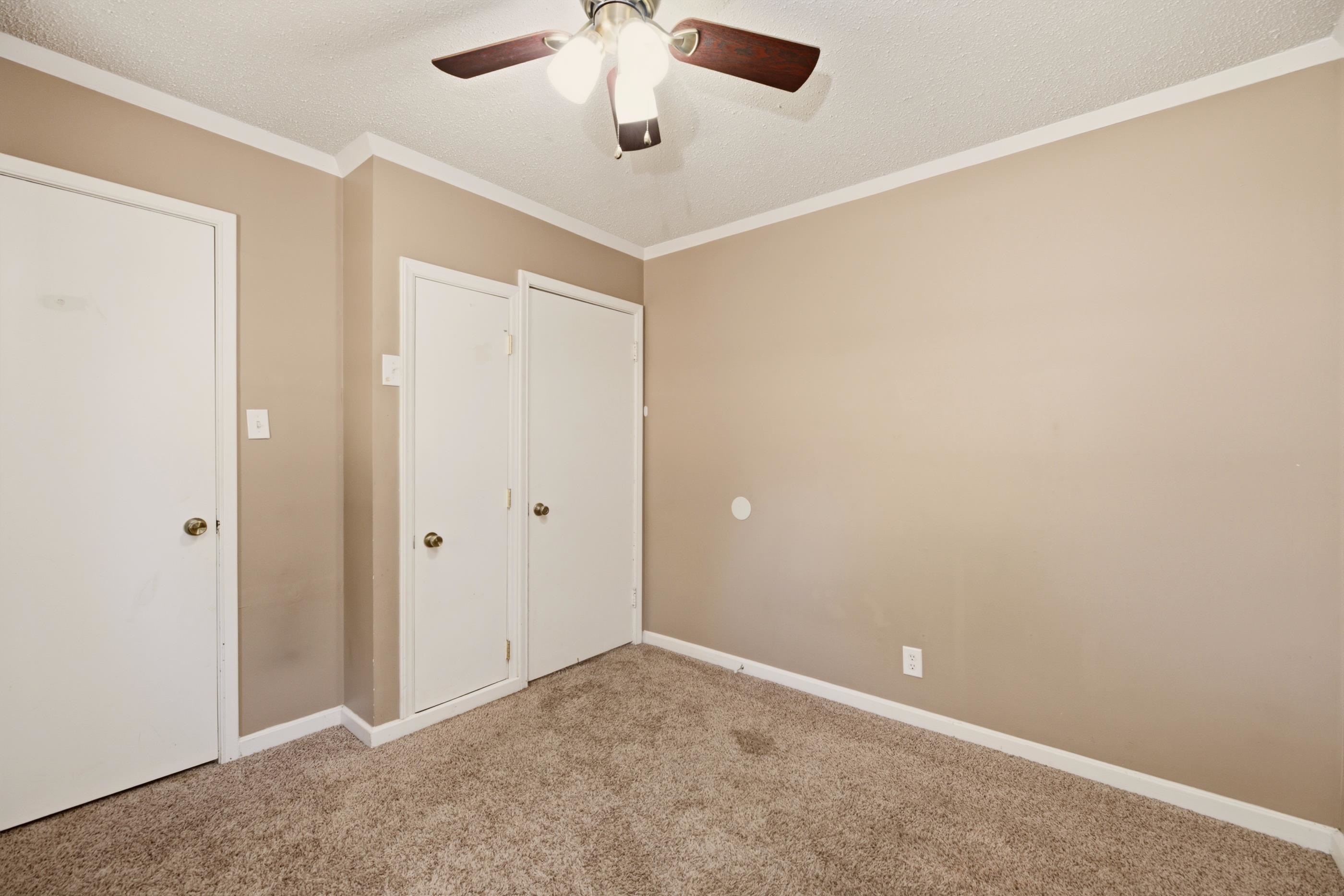 306 N Washington St Property Photo 22