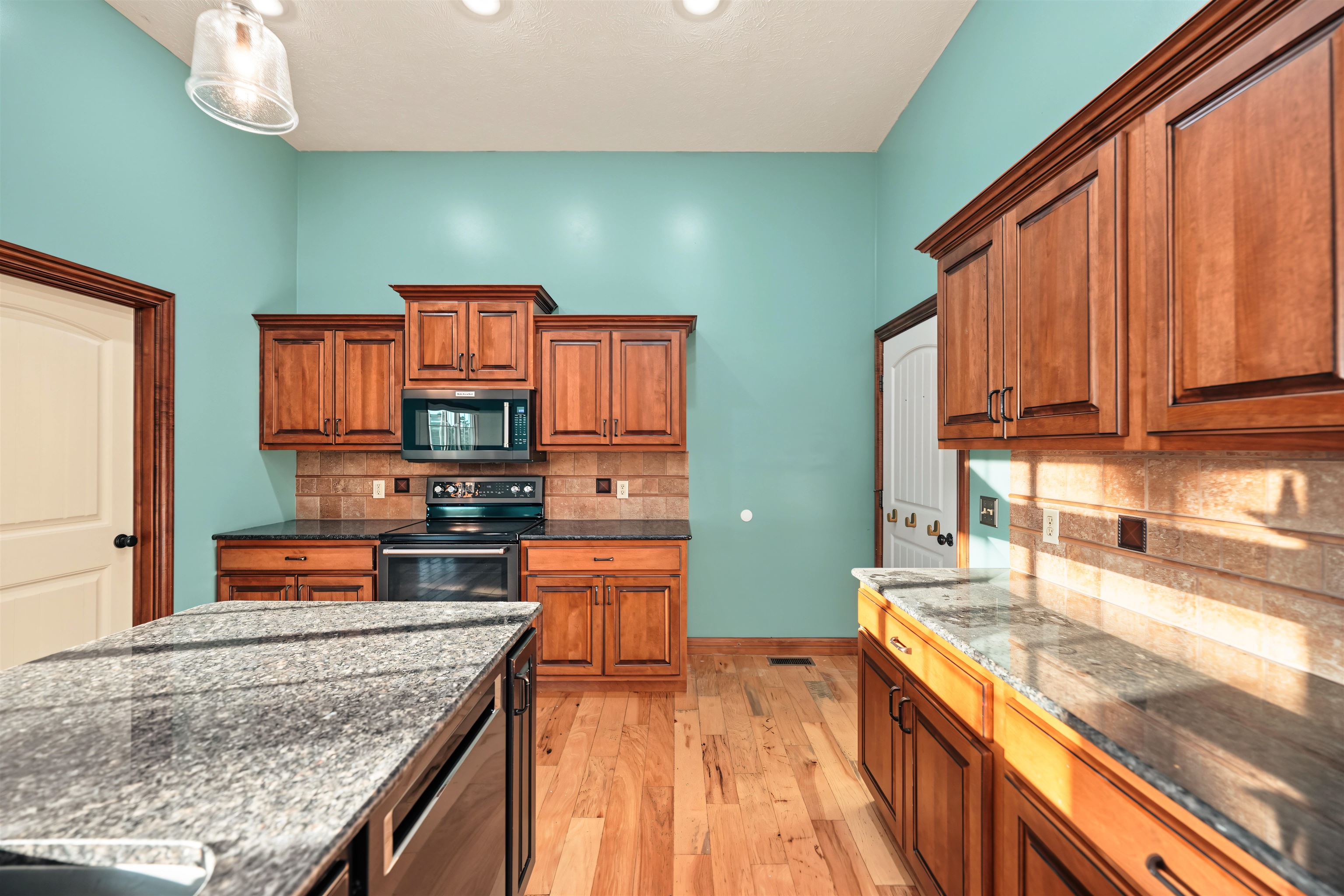 2208 Brookefield Dr Property Photo 10