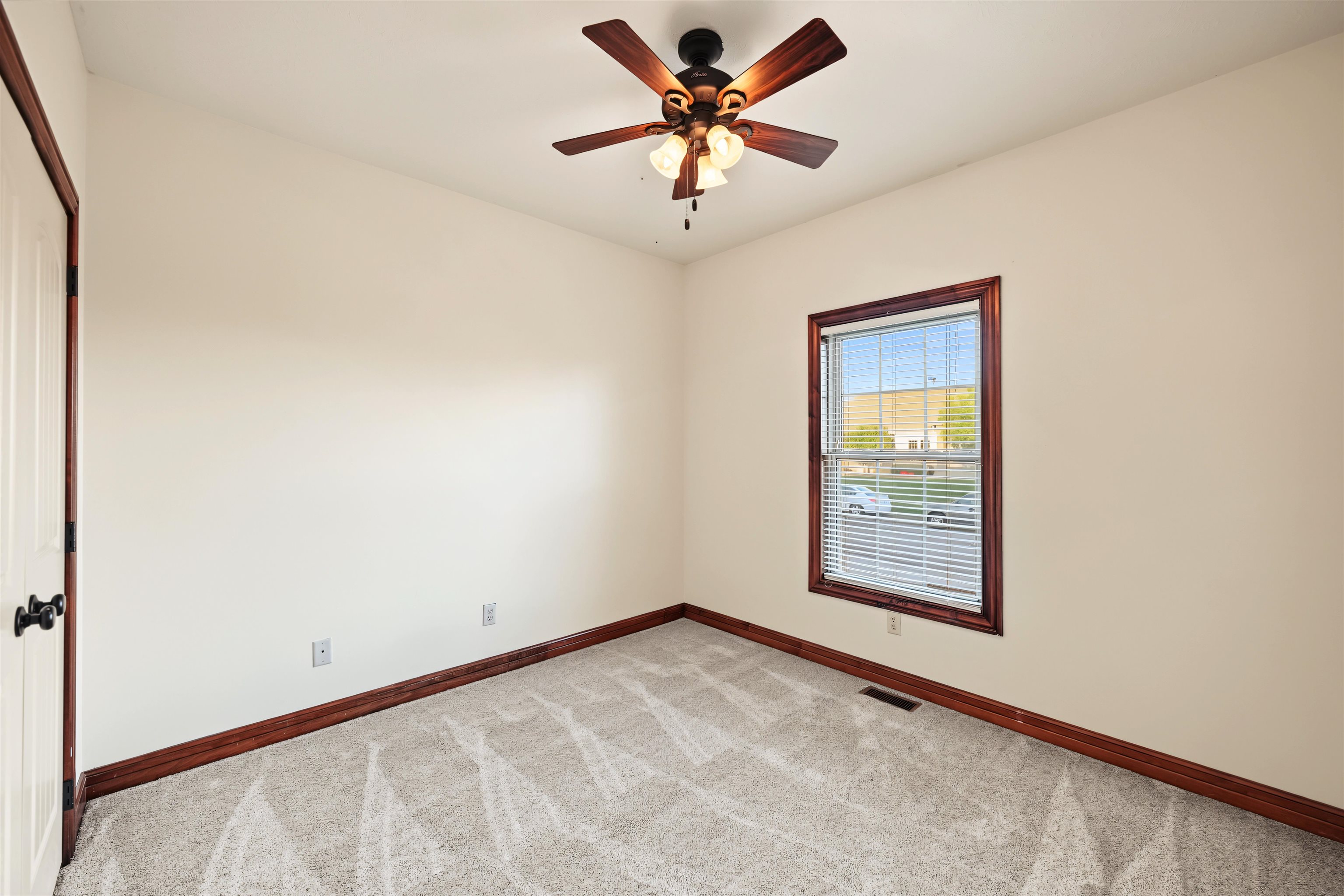 2208 Brookefield Dr Property Photo 16