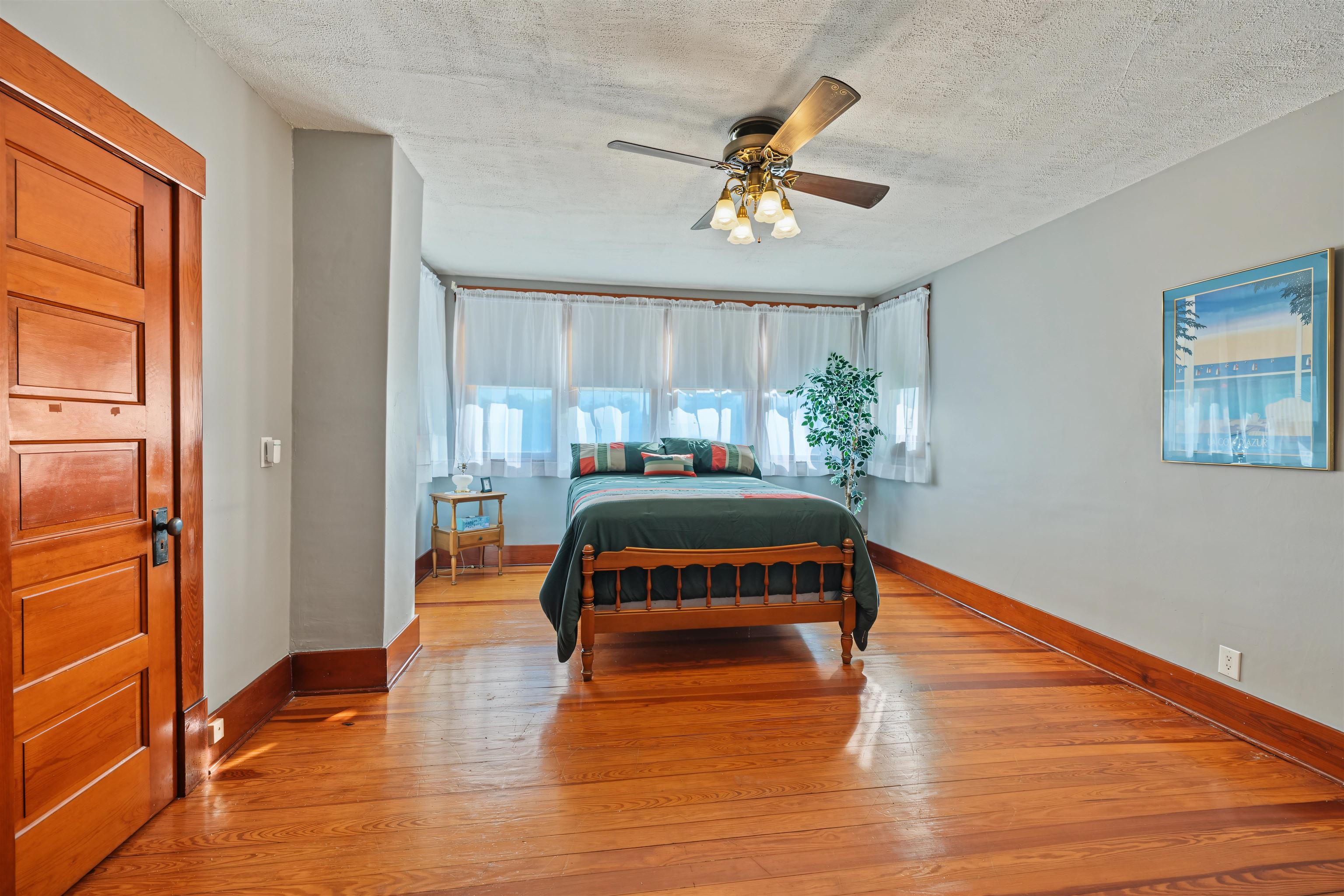 202 N Lincoln St. Property Photo 19