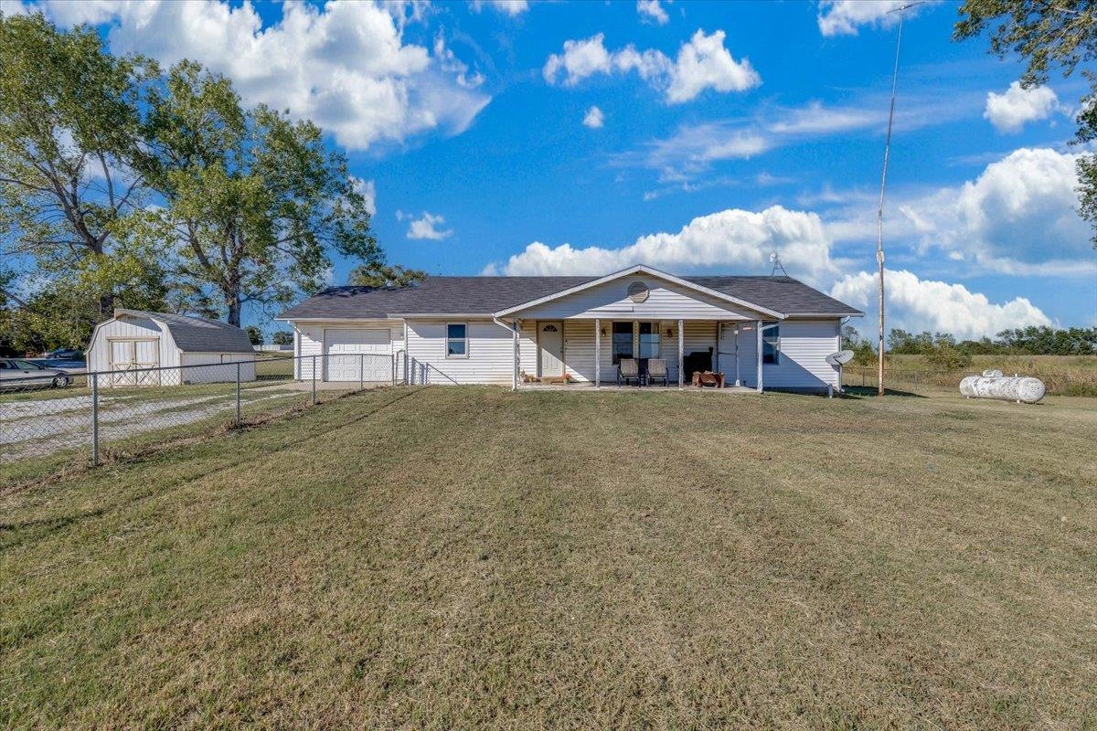 28550 121st Rd. Property Photo 1
