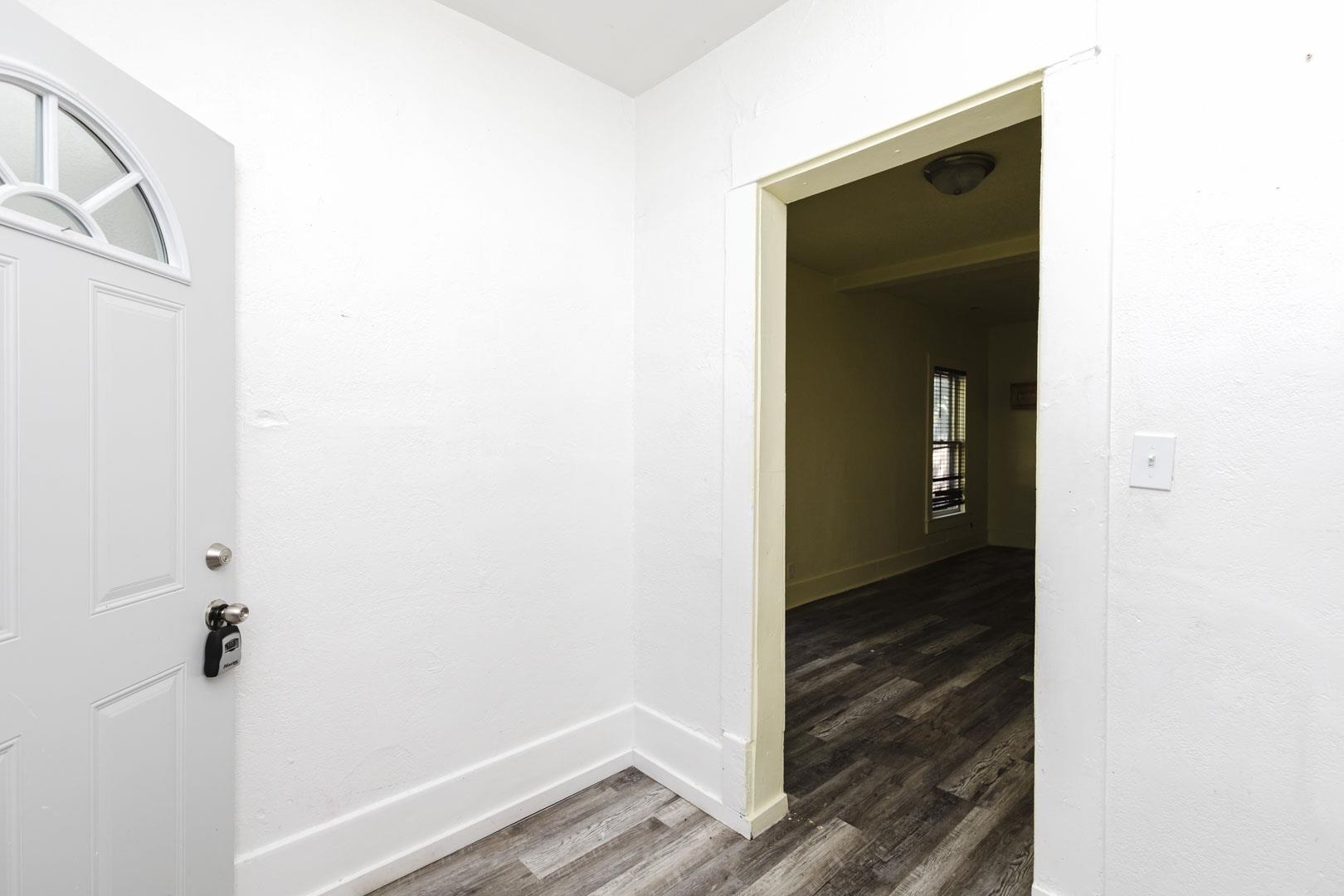 1440 S Main Property Photo 2