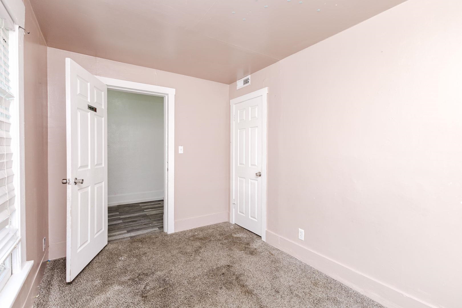 1440 S Main Property Photo 3
