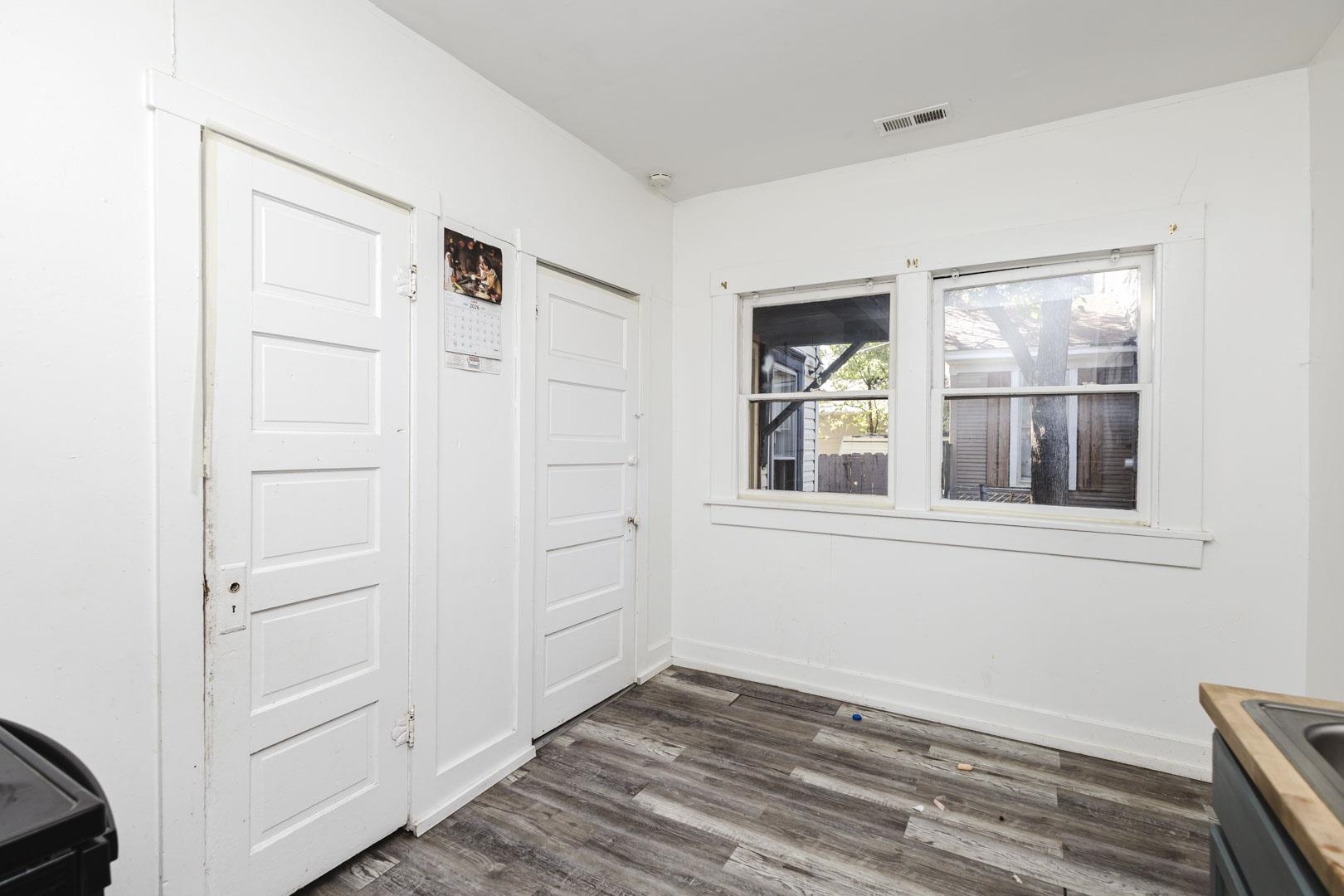 1440 S Main Property Photo 18