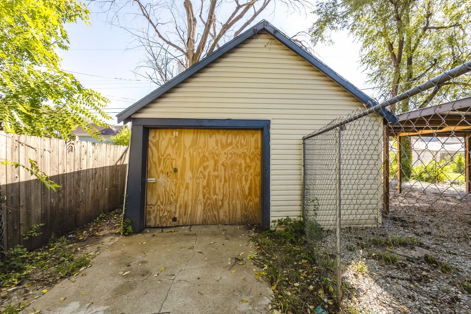 1440 S Main Property Photo 23