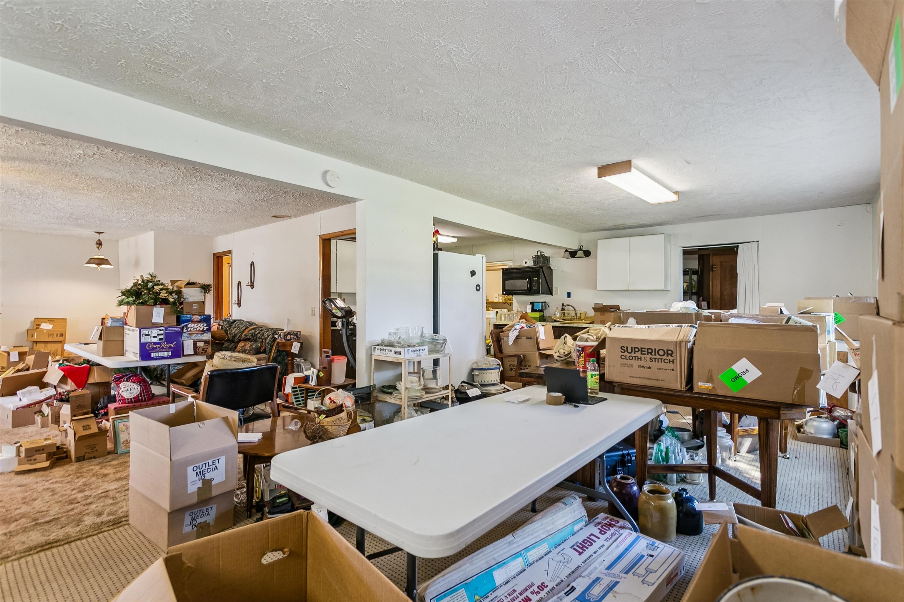 402 W Washington Property Photo 4