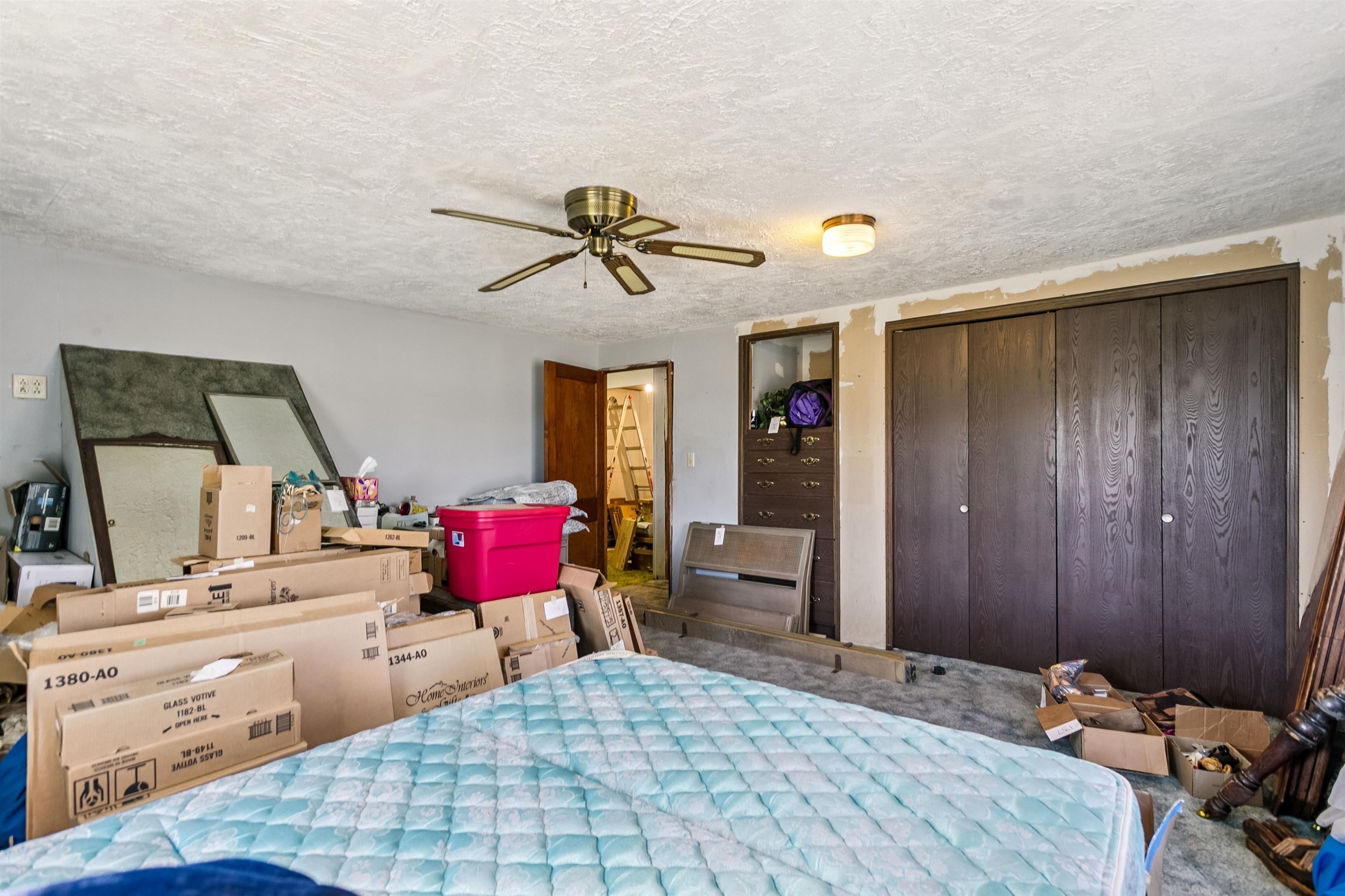 402 W Washington Property Photo 19