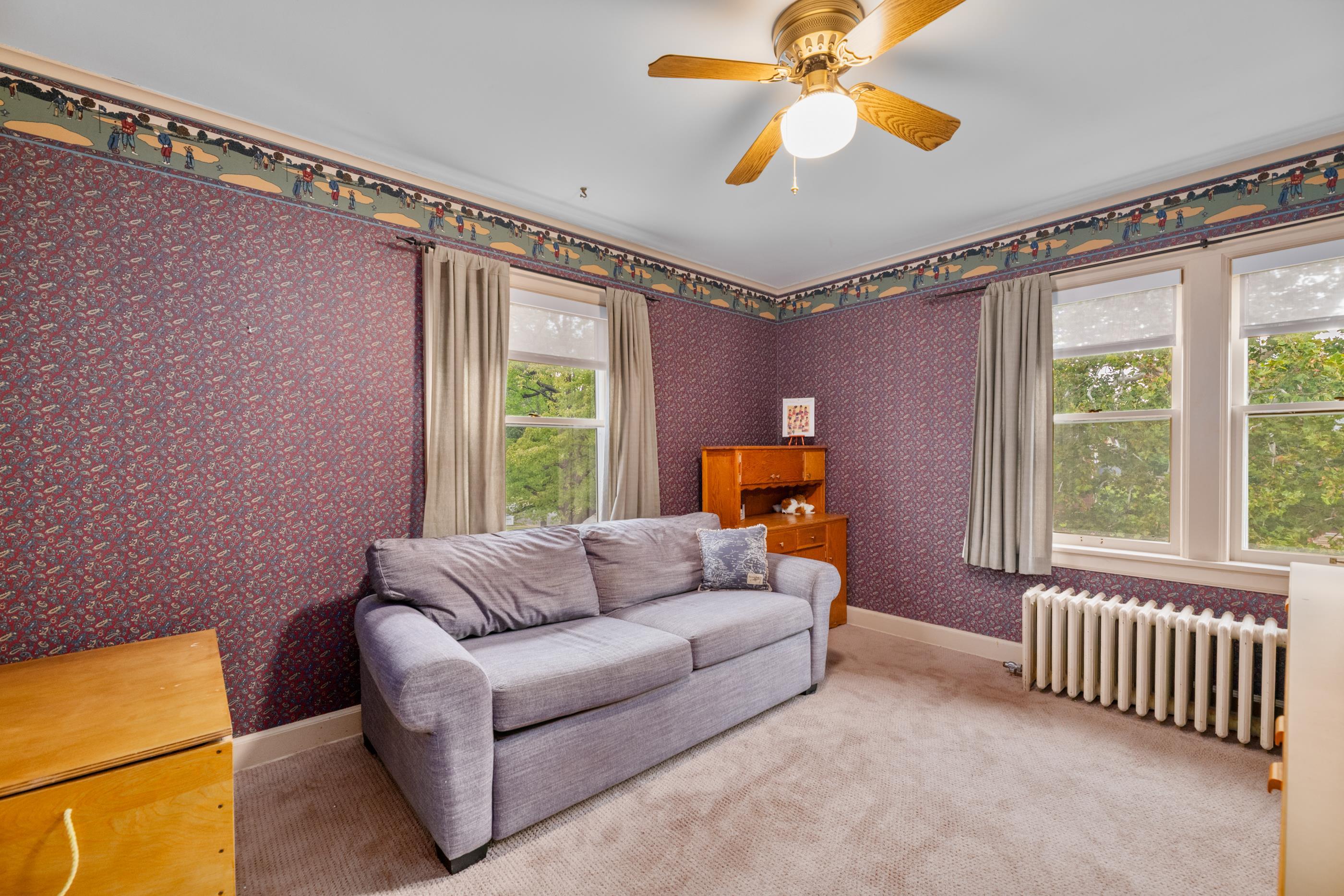 211 N Pershing Ave Property Photo 27