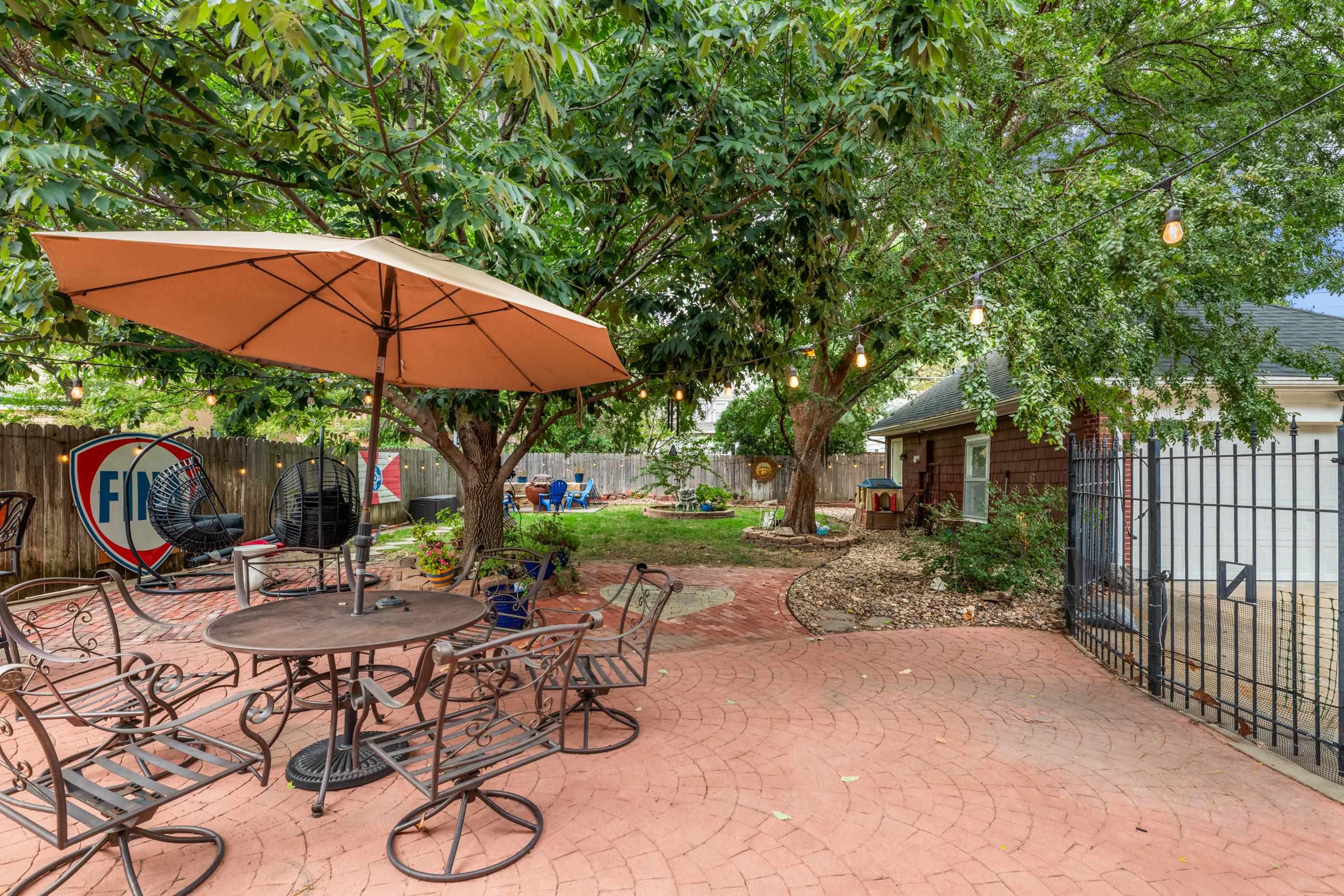 211 N Pershing Ave Property Photo 34