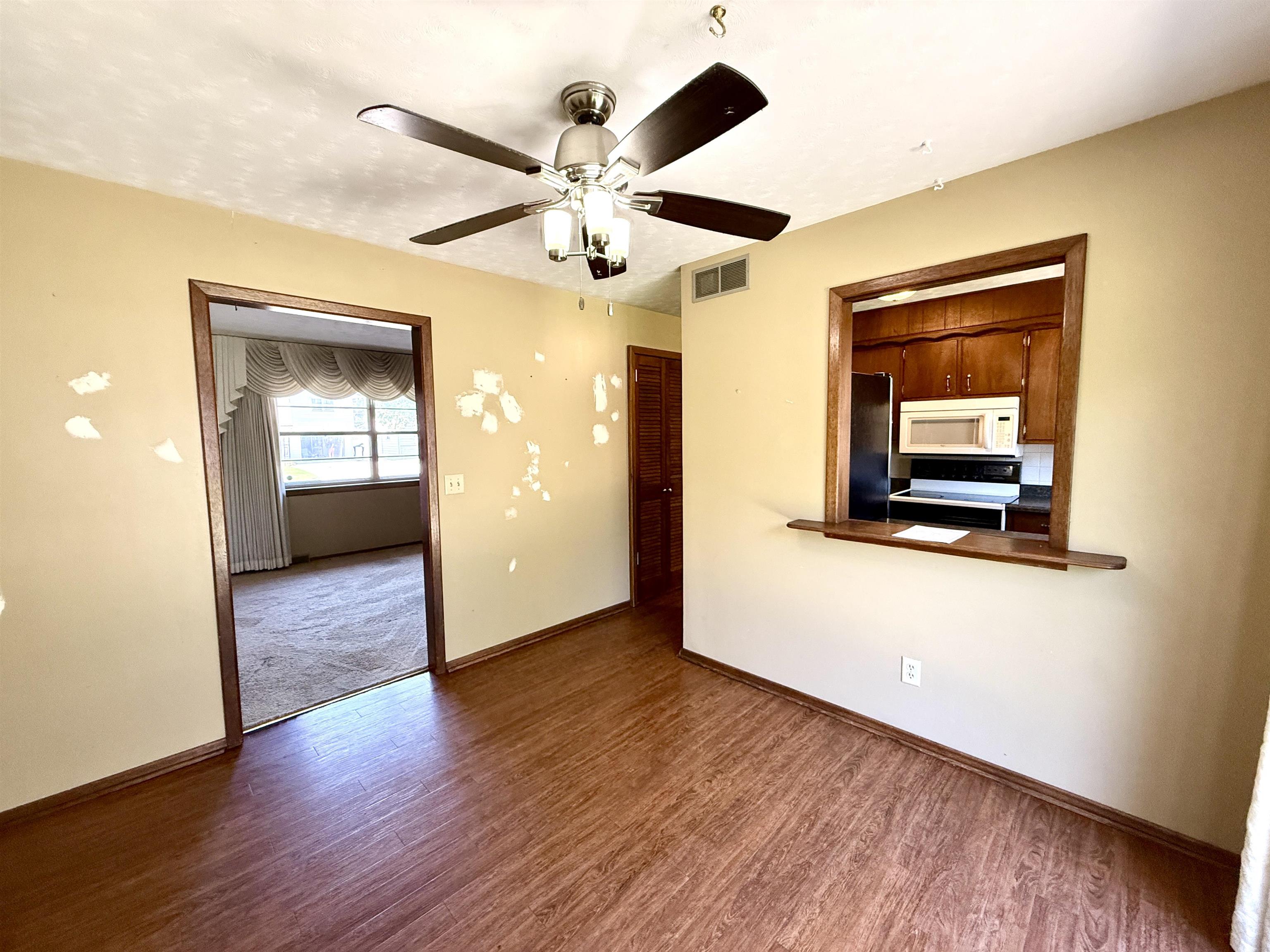 2760 S Bennett Property Photo 5