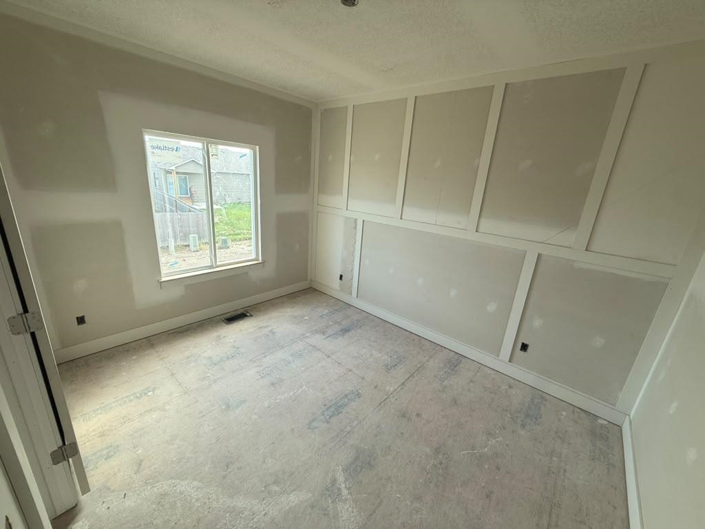 5049 N Toben Ct Property Photo 7