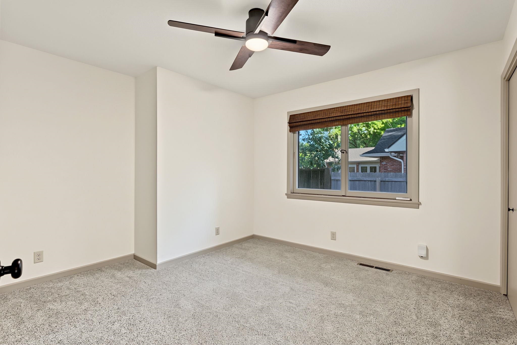 660 N Armour St Property Photo 22