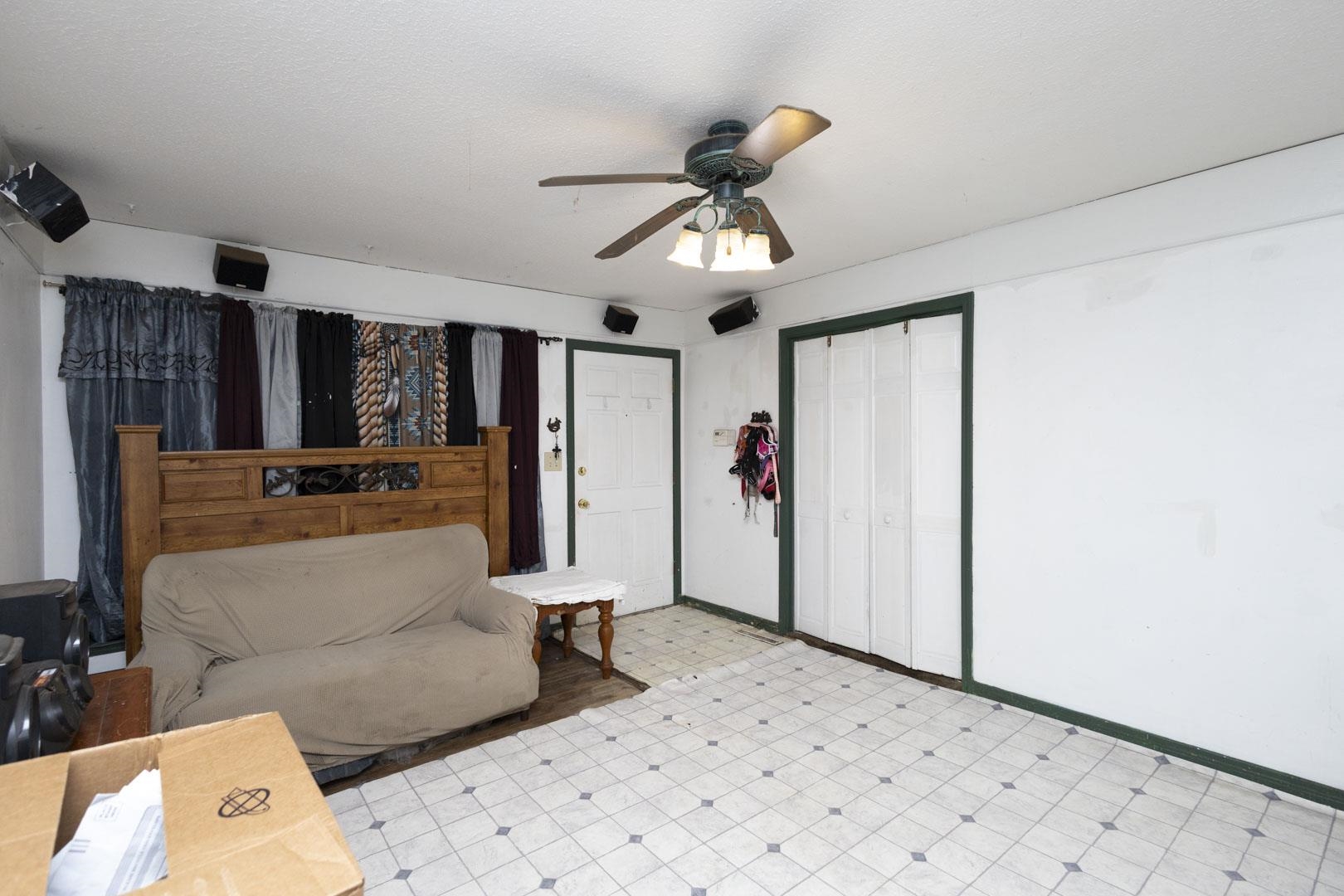 1608 E Alta Property Photo 5
