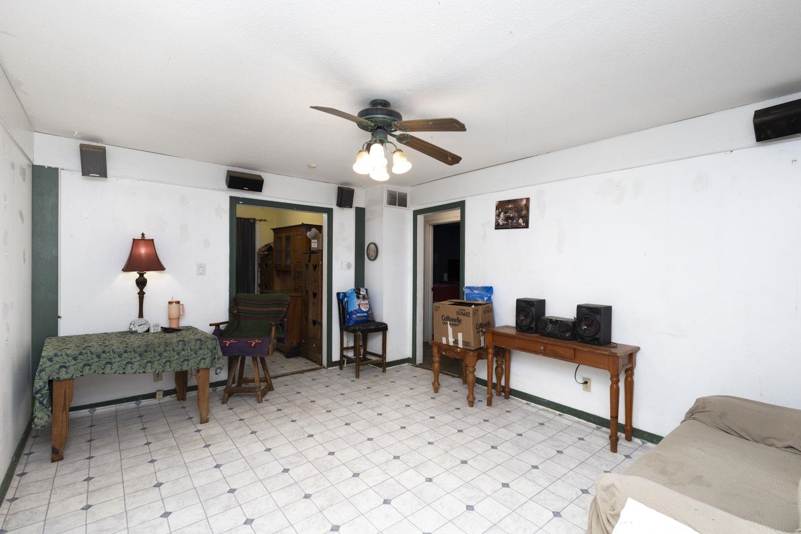 1608 E Alta Property Photo 6
