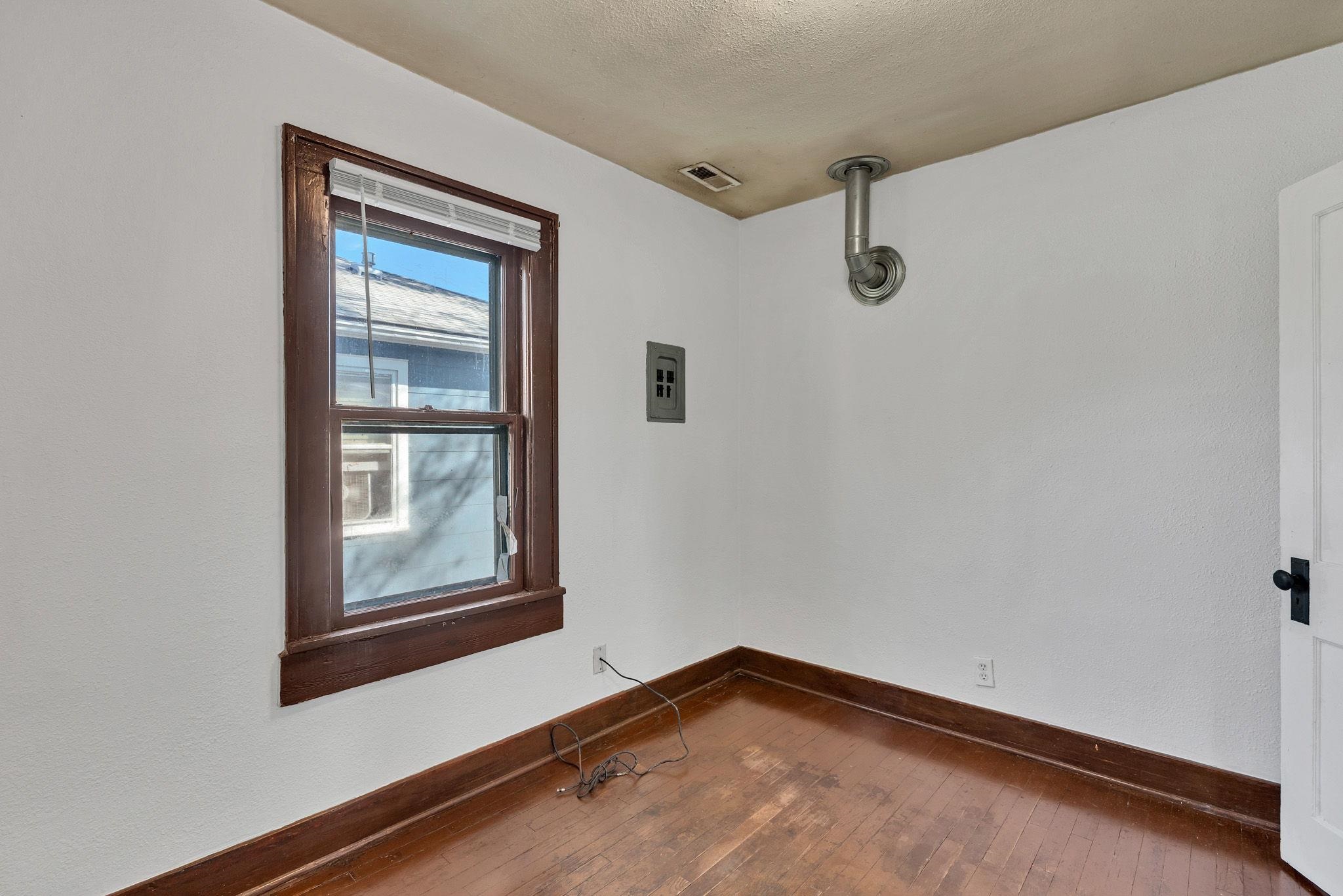 1756 S Martinson Property Photo 10