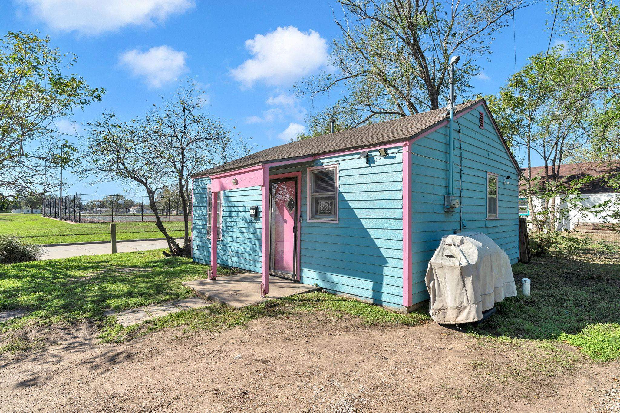 1756 S Martinson Property Photo 24