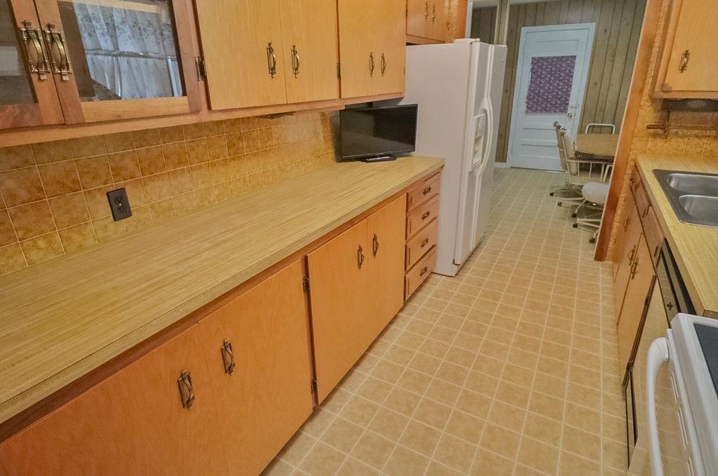 3407 S Downtain Dr Property Photo 8