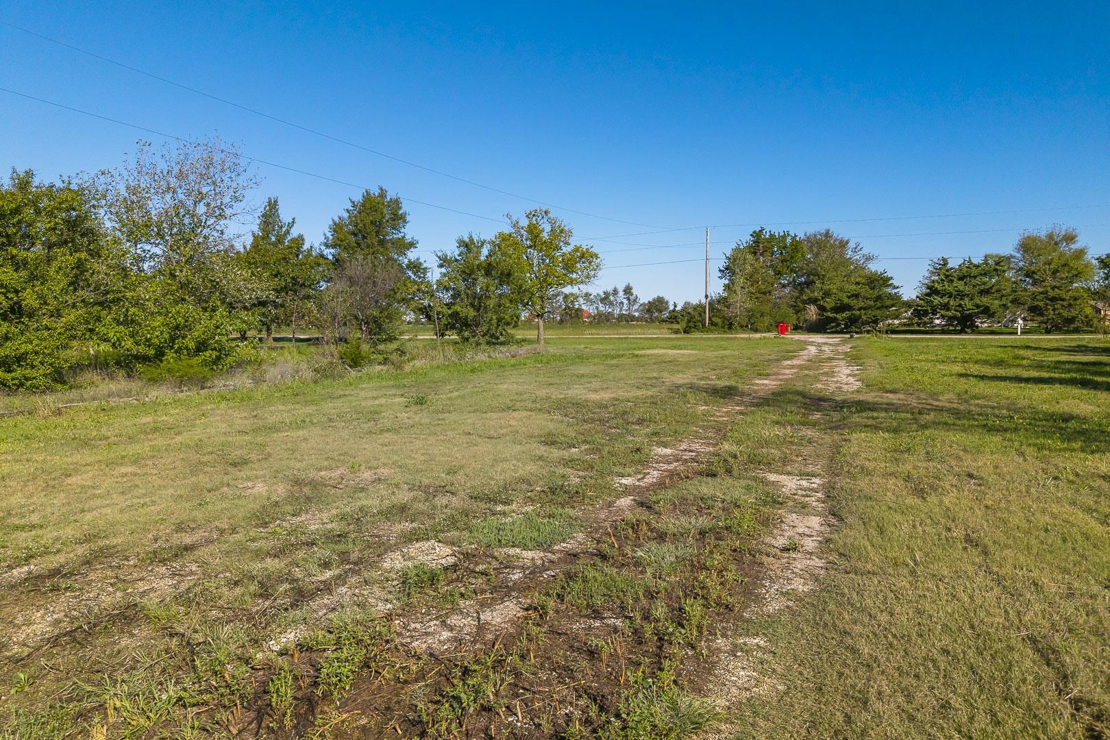 0.93+/- Acres O Creed St. Property Photo 17