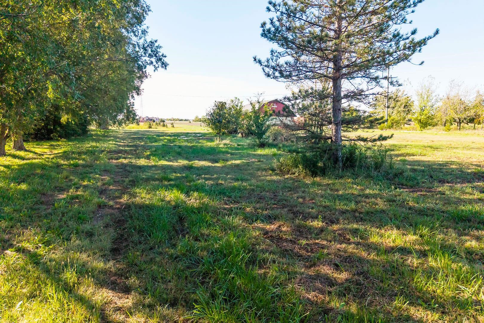0.93+/- Acres O Creed St. Property Photo 23