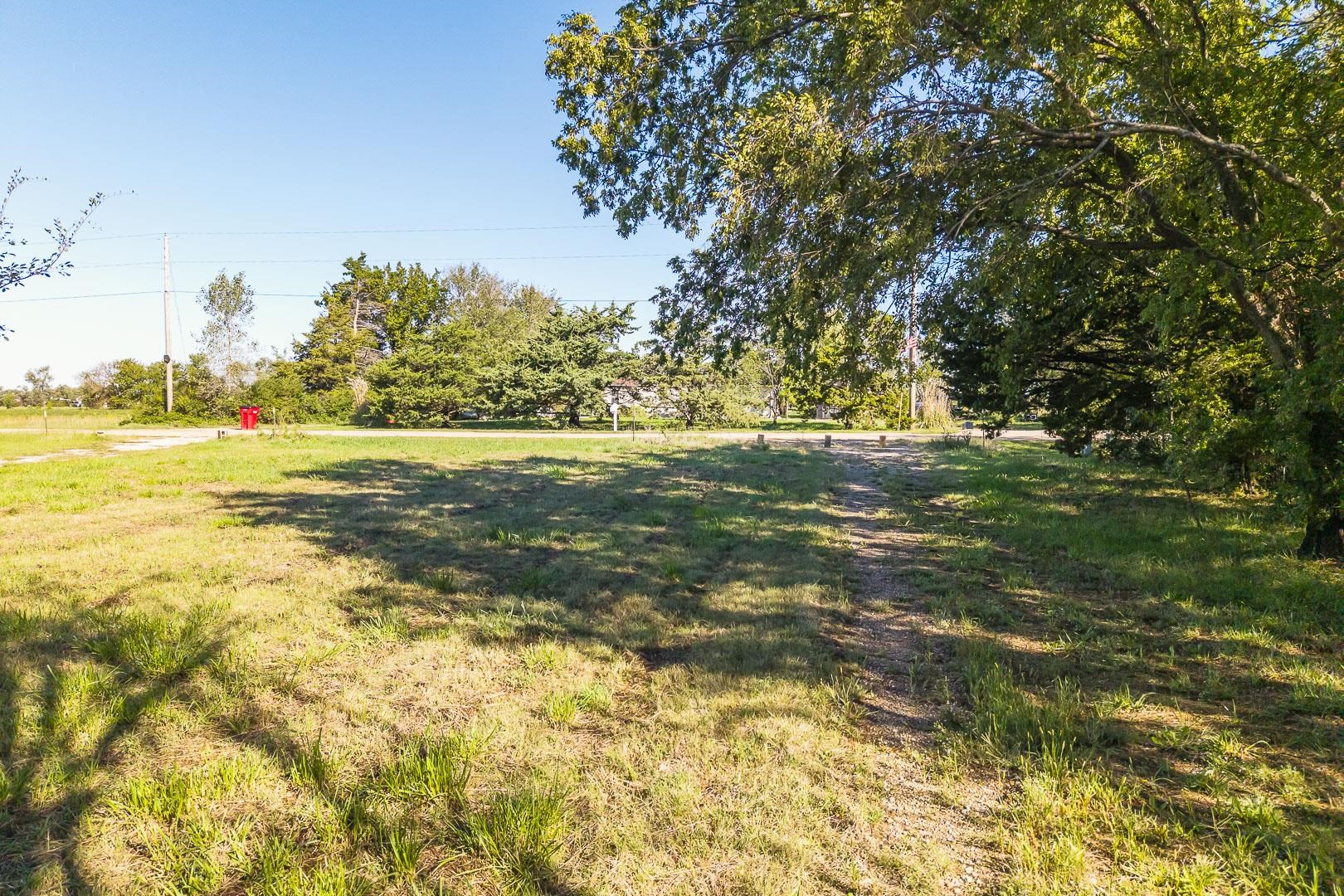 0.93+/- Acres O Creed St. Property Photo 24