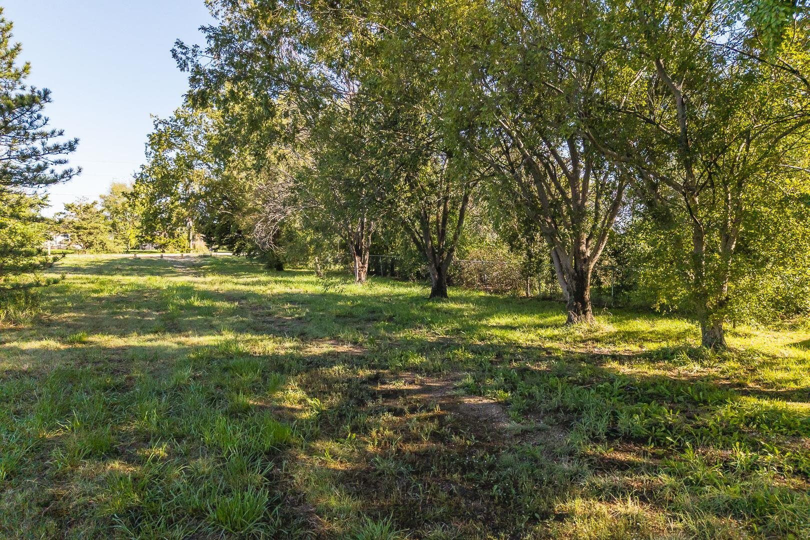 0.93+/- Acres O Creed St. Property Photo 26