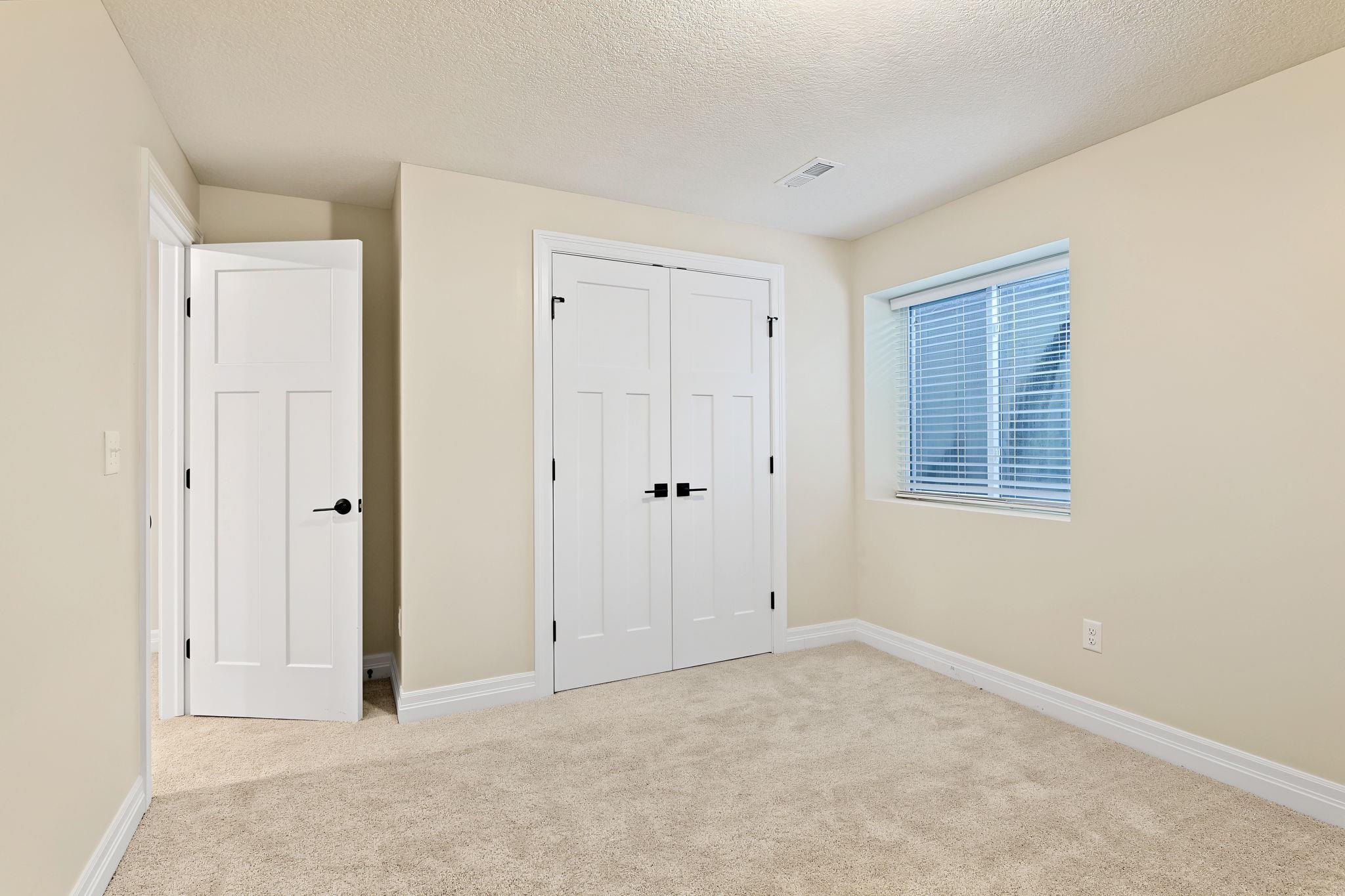 2109 S Michelle Property Photo 25