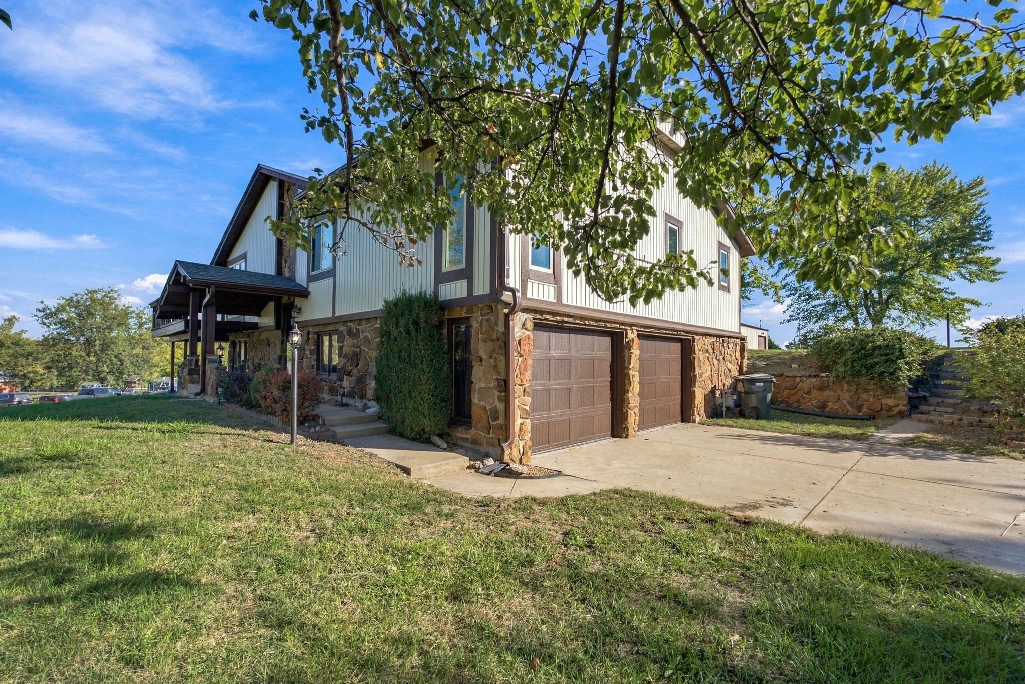 4918 Sw Cliff Property Photo 4