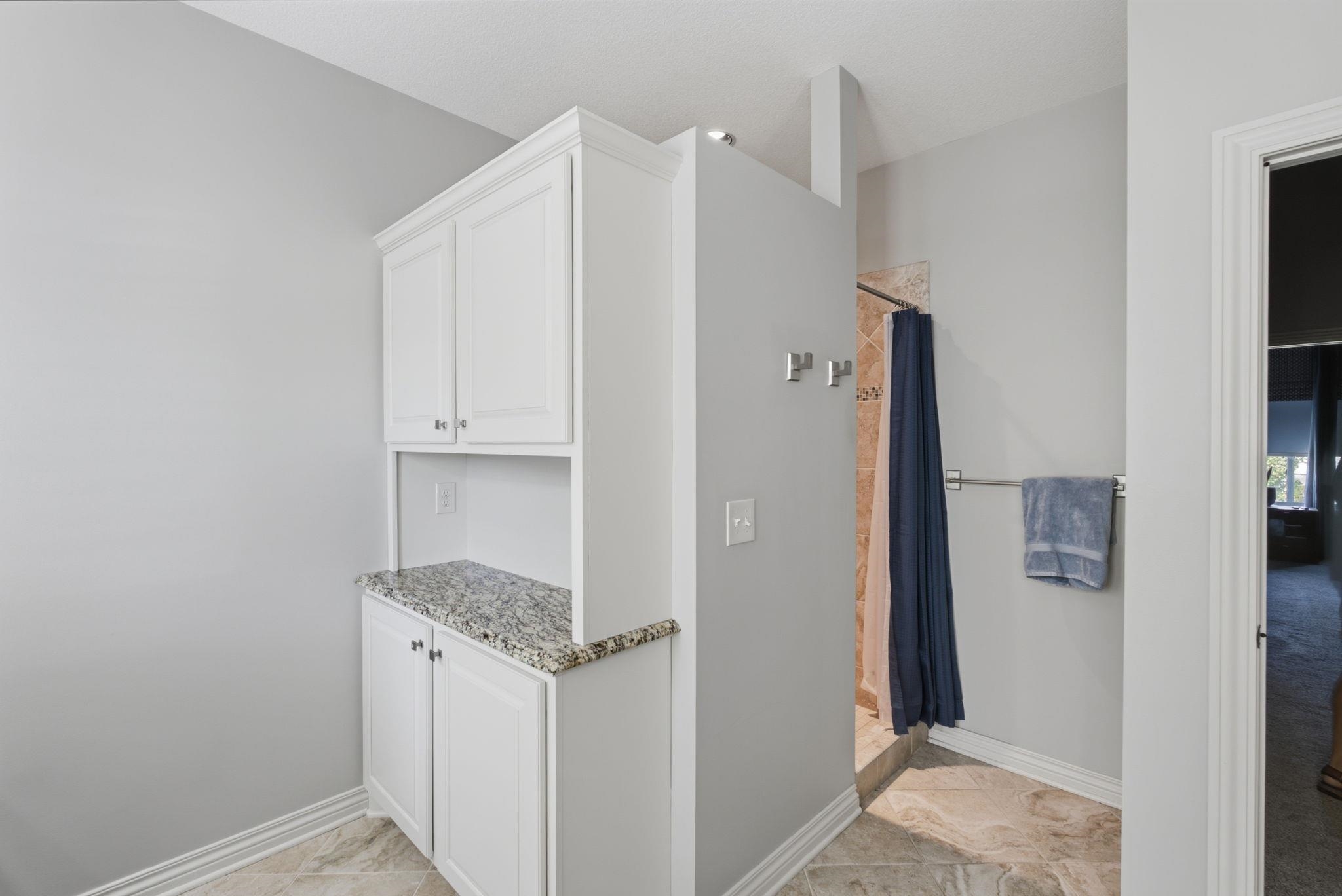 8922 W Westlakes Ct Property Photo 14