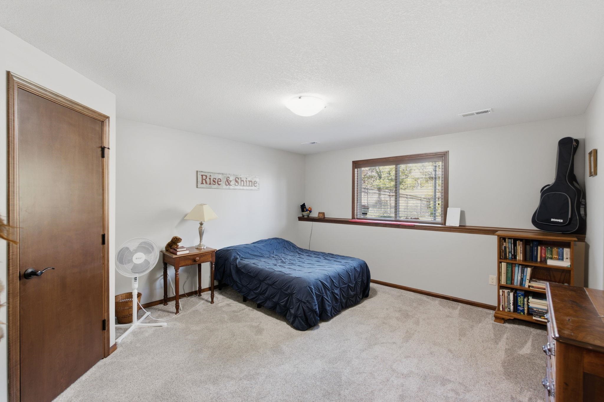 8922 W Westlakes Ct Property Photo 24