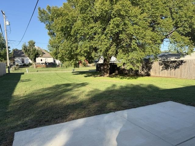 307 N Harrison Property Photo 12
