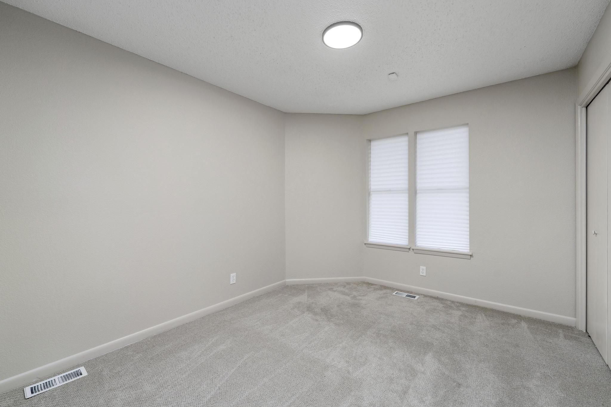 318 N Countryside Ct S Property Photo 16