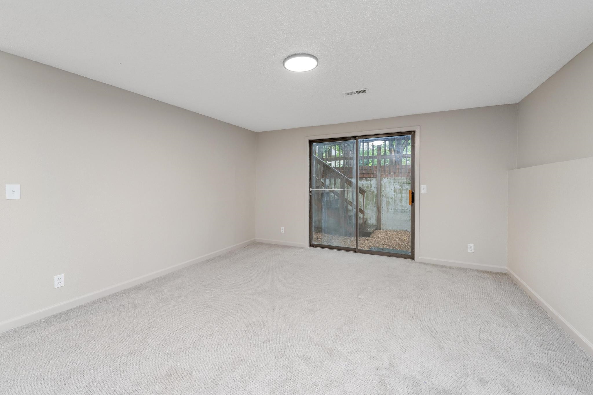 318 N Countryside Ct S Property Photo 19