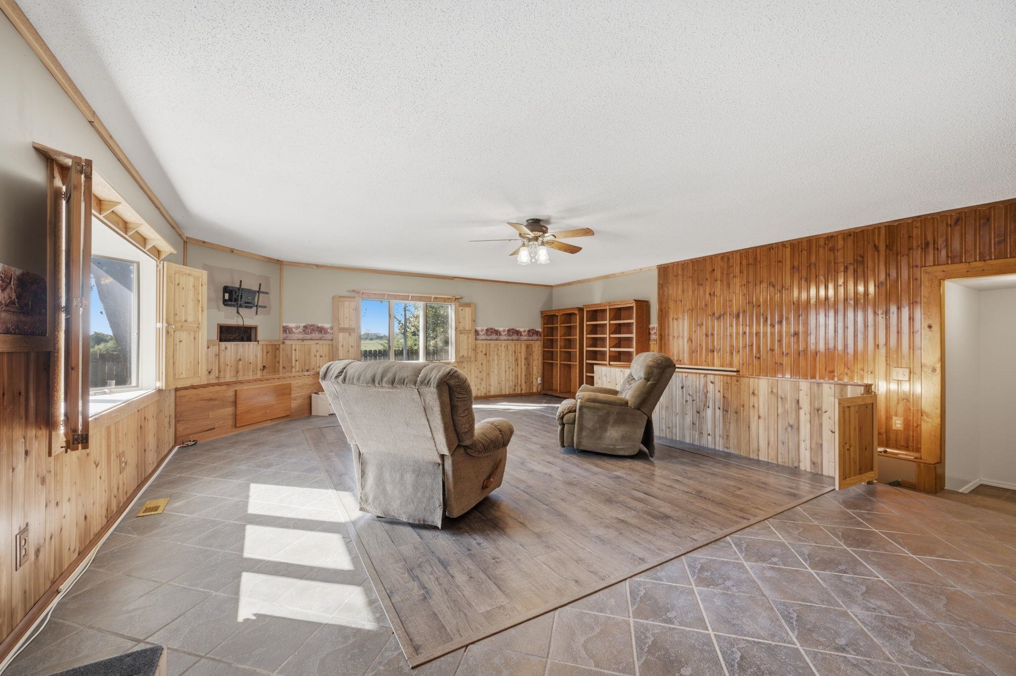 22215 Sw Indianola Rd Property Photo 12