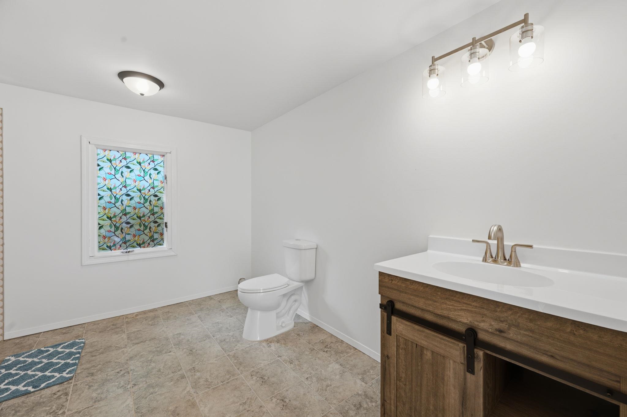 22215 Sw Indianola Rd Property Photo 15