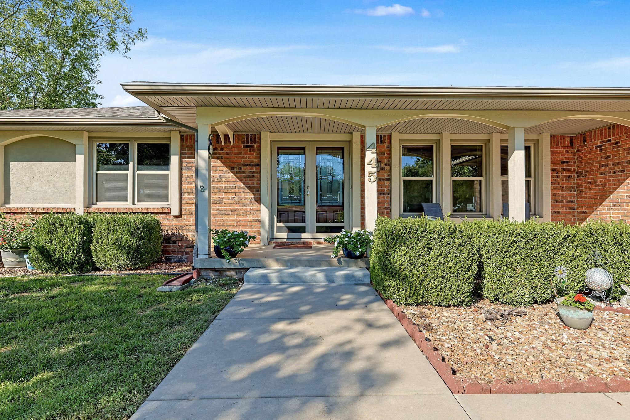 445 N Ohio St Property Photo 4