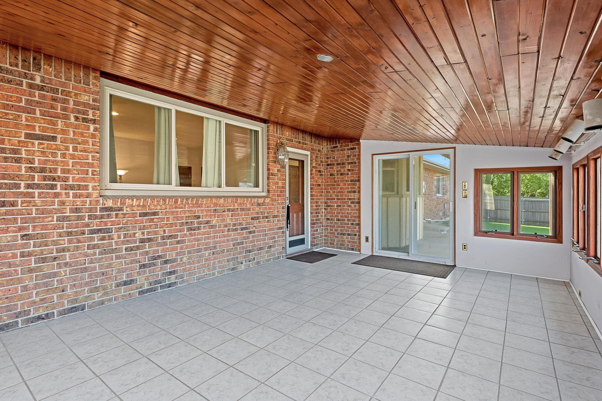 445 N Ohio St Property Photo 14