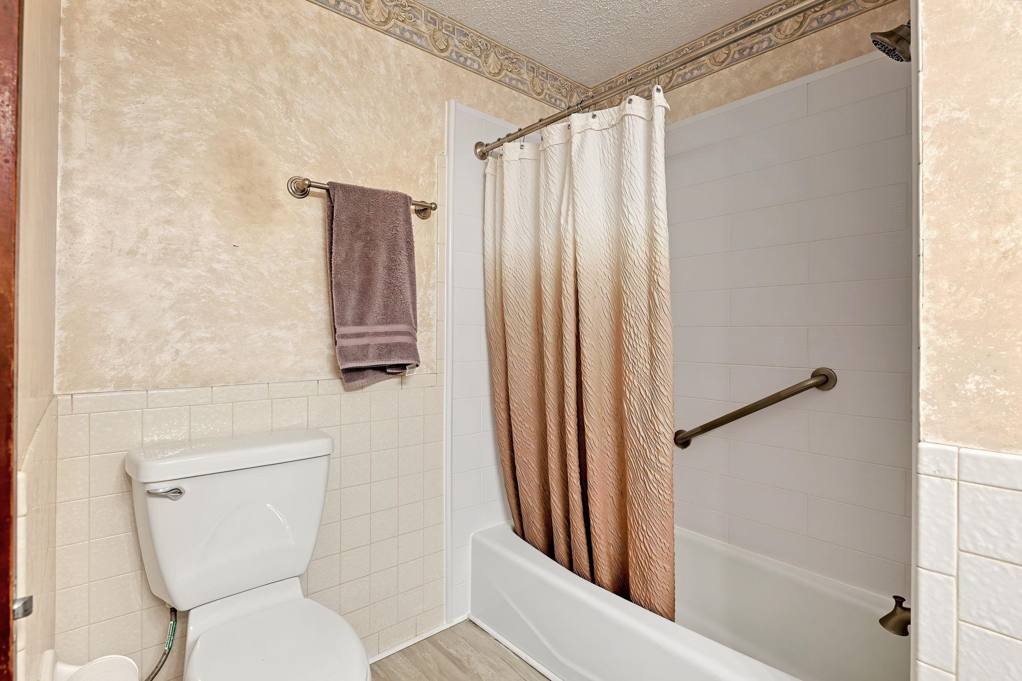 445 N Ohio St Property Photo 19