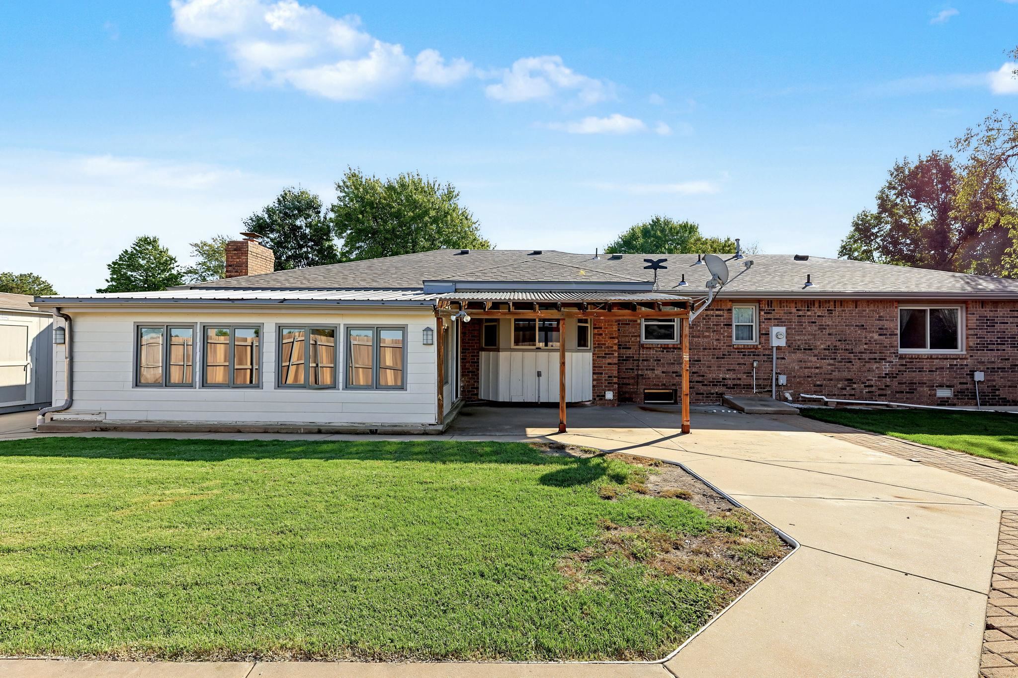 445 N Ohio St Property Photo 31