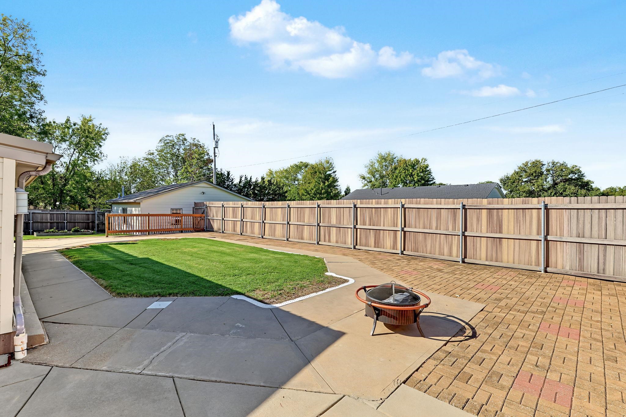 445 N Ohio St Property Photo 34
