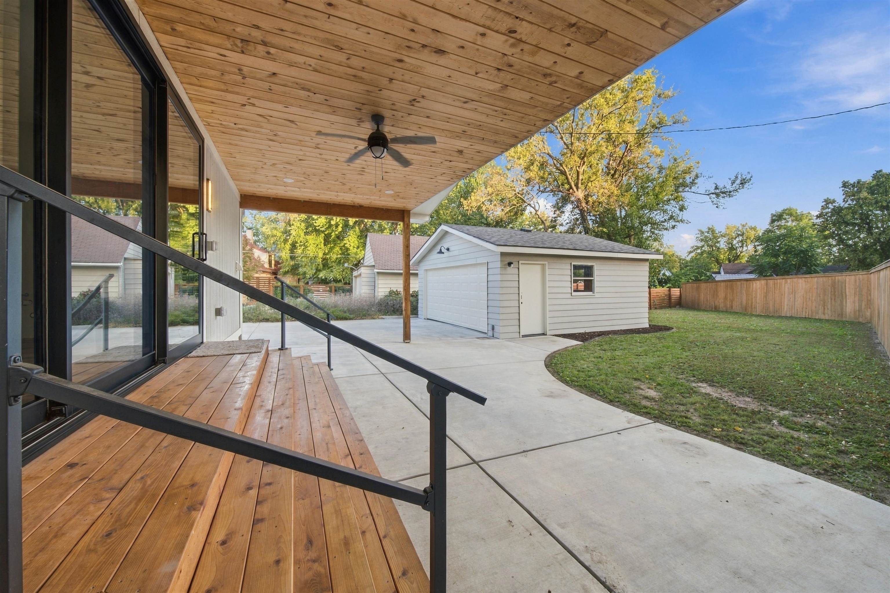 3717 E Murdock Ave Property Photo 29