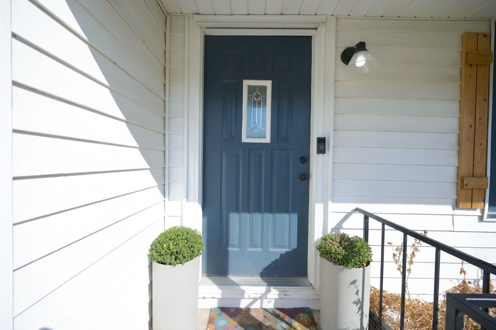 1106 N Taylor Property Photo 5