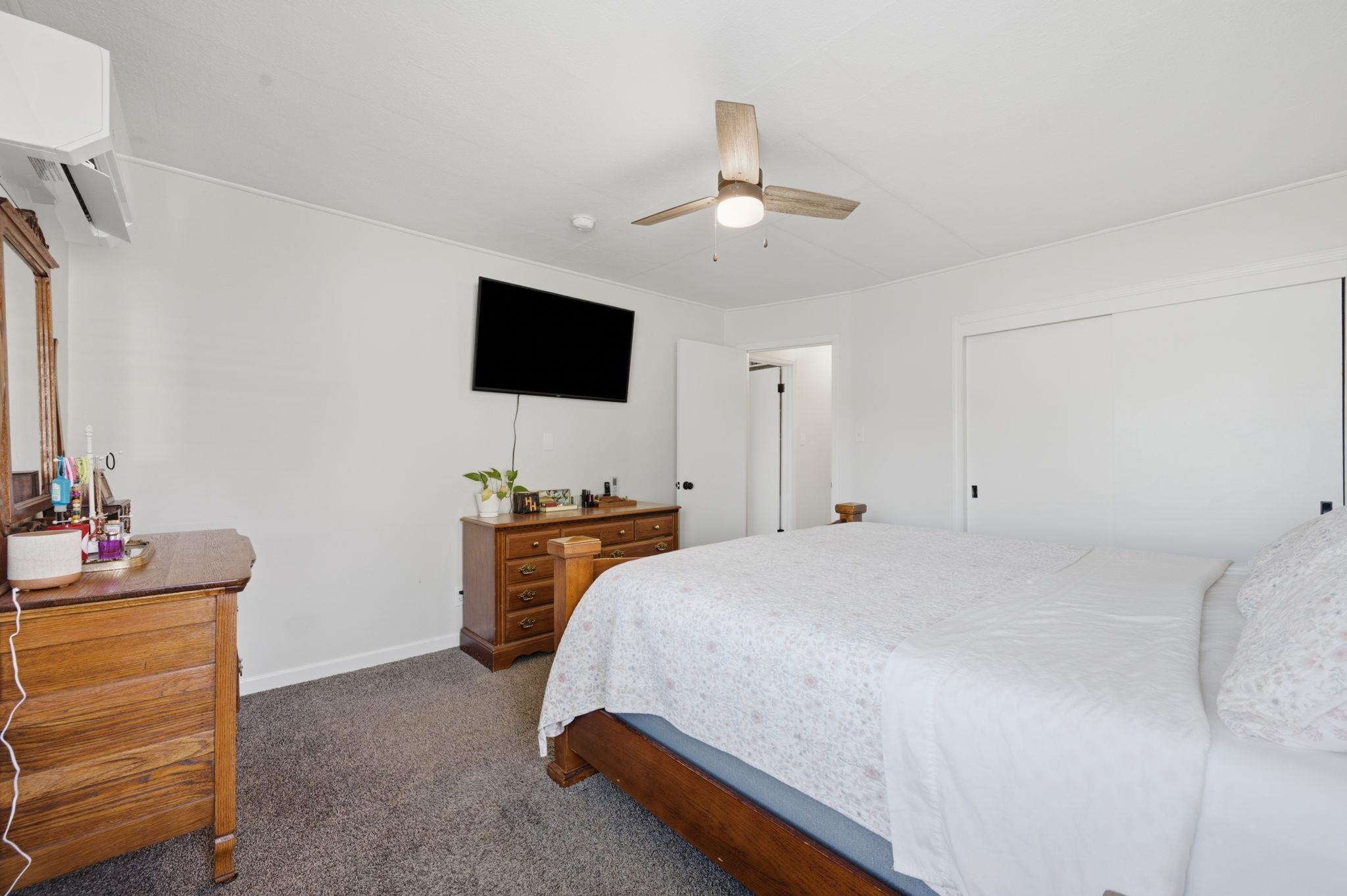 1106 N Taylor Property Photo 19