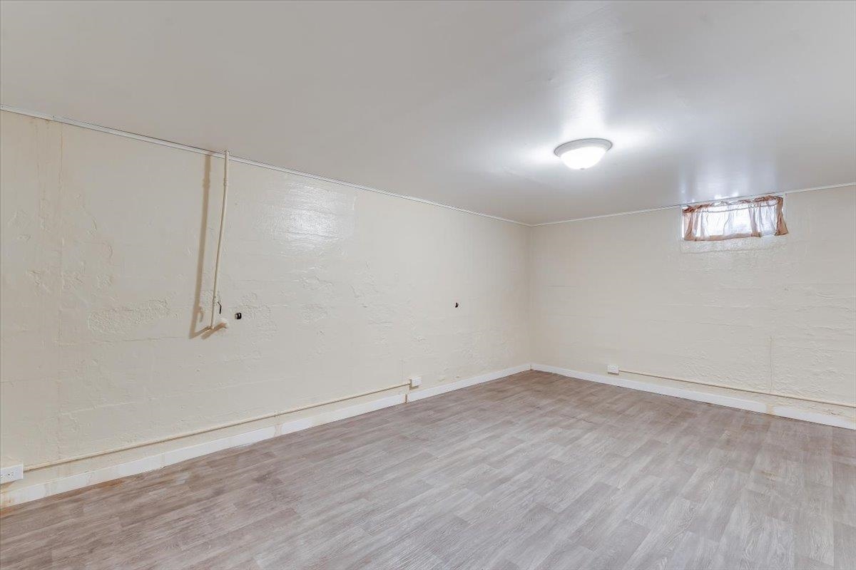 932 N Ridgewood Property Photo 13