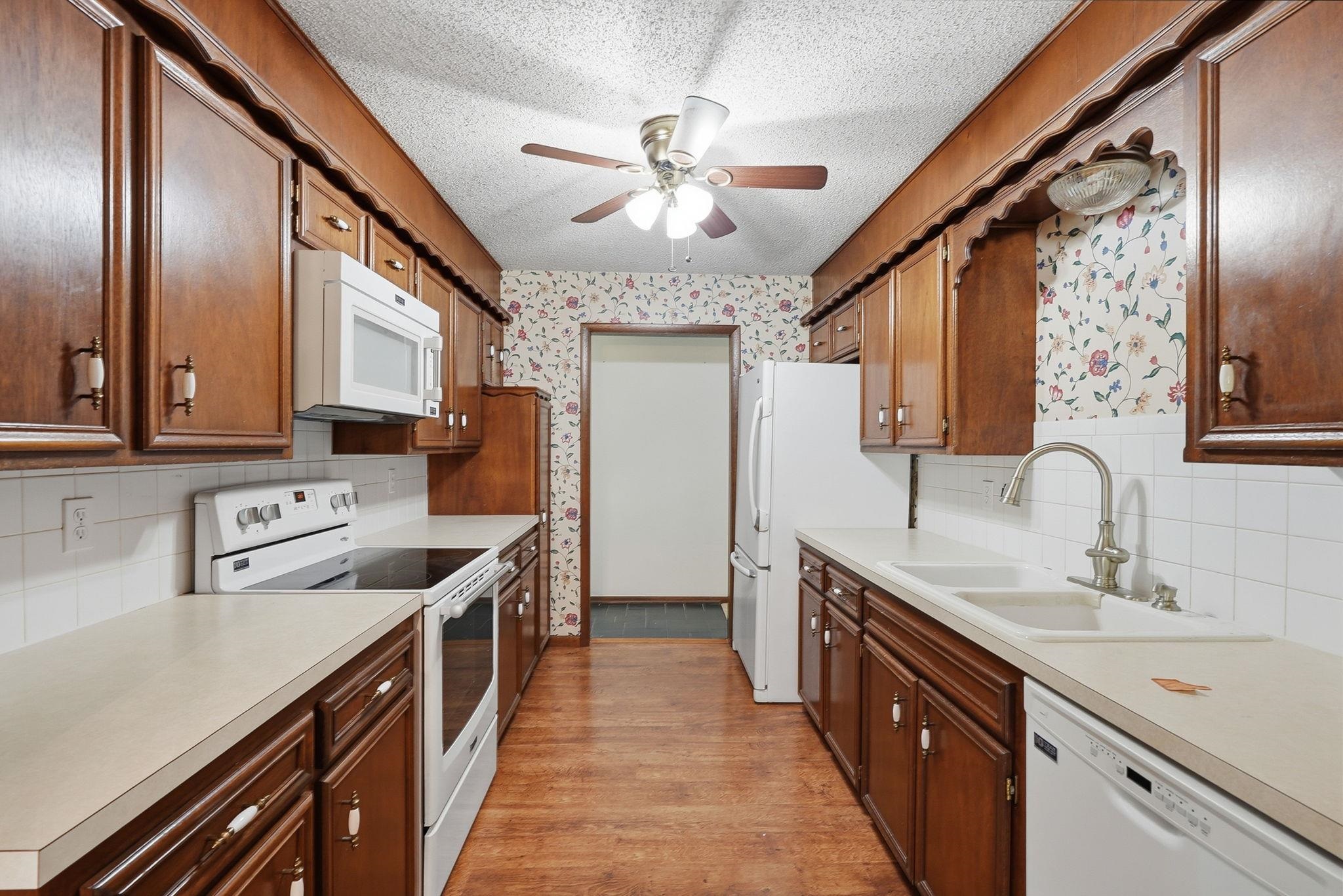 815 N Toh N Hah Trail Property Photo 12