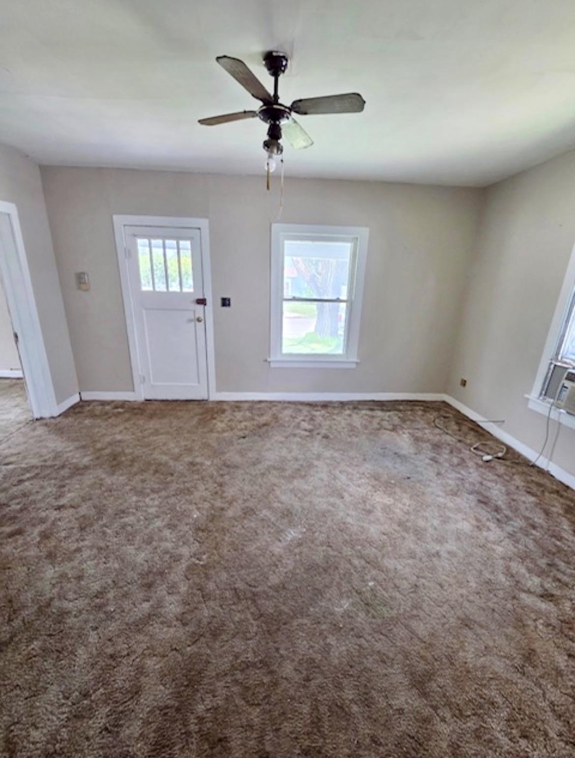 524 S Randall Property Photo 5