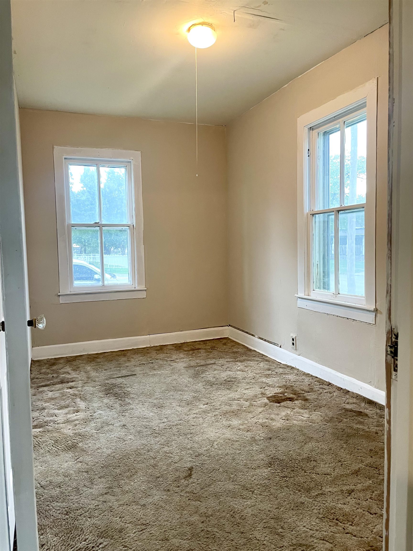 524 S Randall Property Photo 10