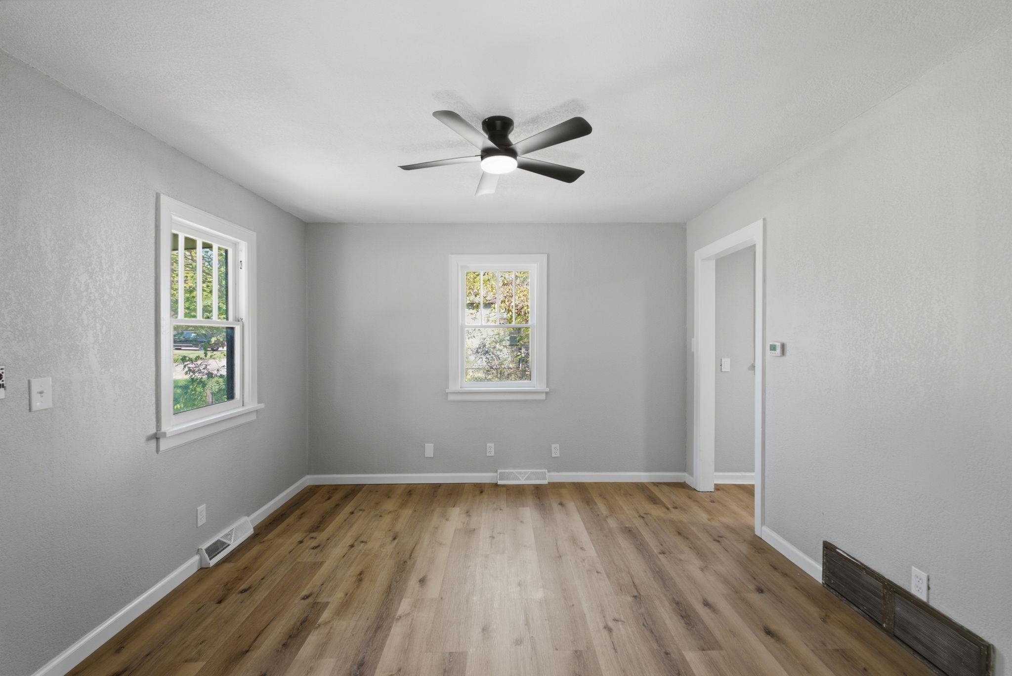 1116 N Saint Paul Property Photo 9